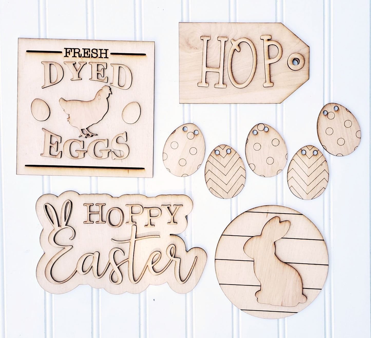 Hoppy Easter tier tray set